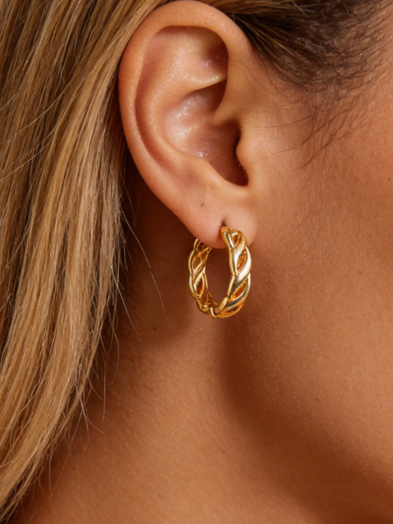 Vintage Hollow Twist Chain Hoo - Vintage Fashion Trends 2025 리뷰 및 가격