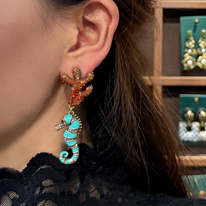 Vintage Blue Seahorse Drop Ear - Vintage Fashion Trends 2025 리뷰 및 가격