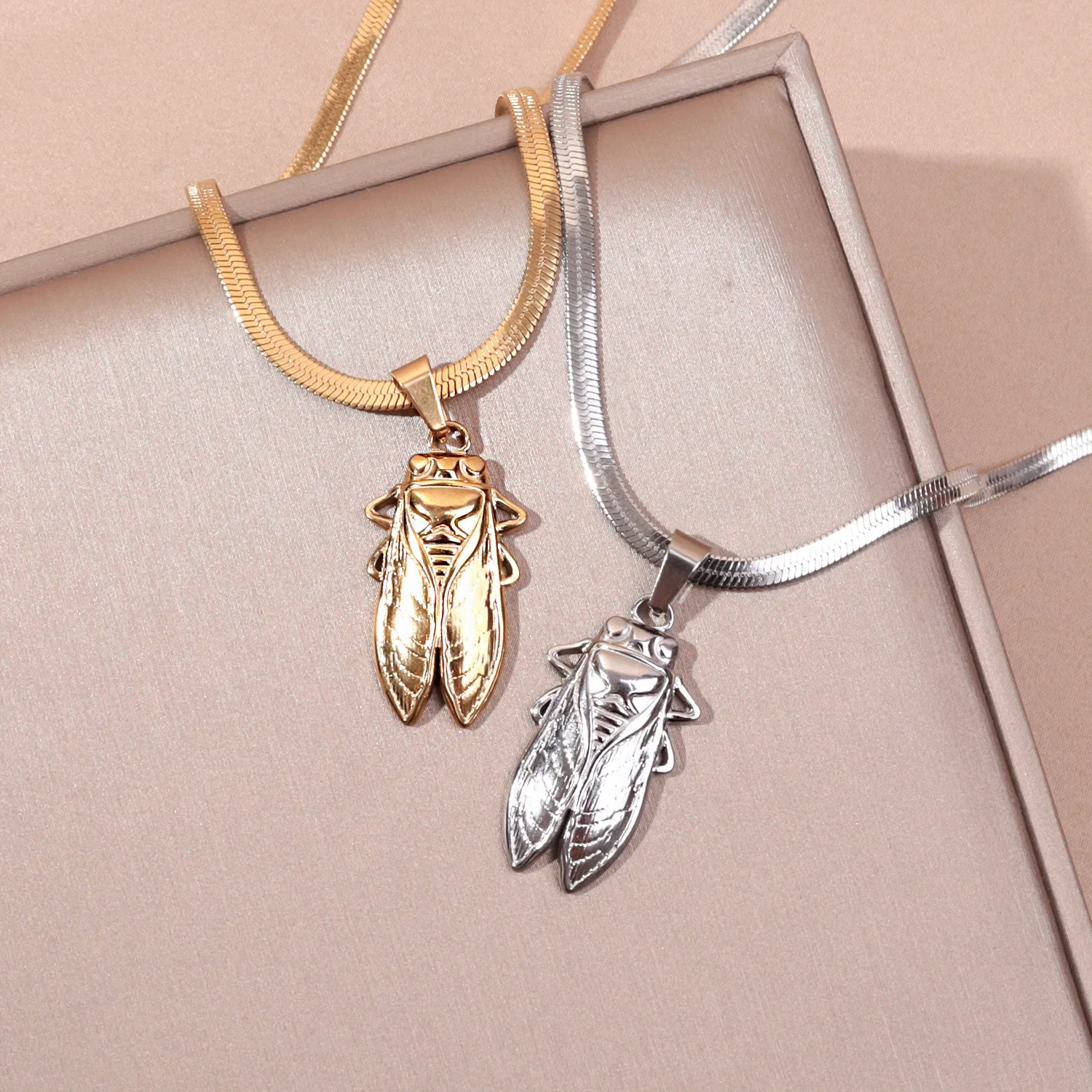 Stainless Steel Big Cicada Ant - Vintage Fashion Bug 리뷰 및 가격